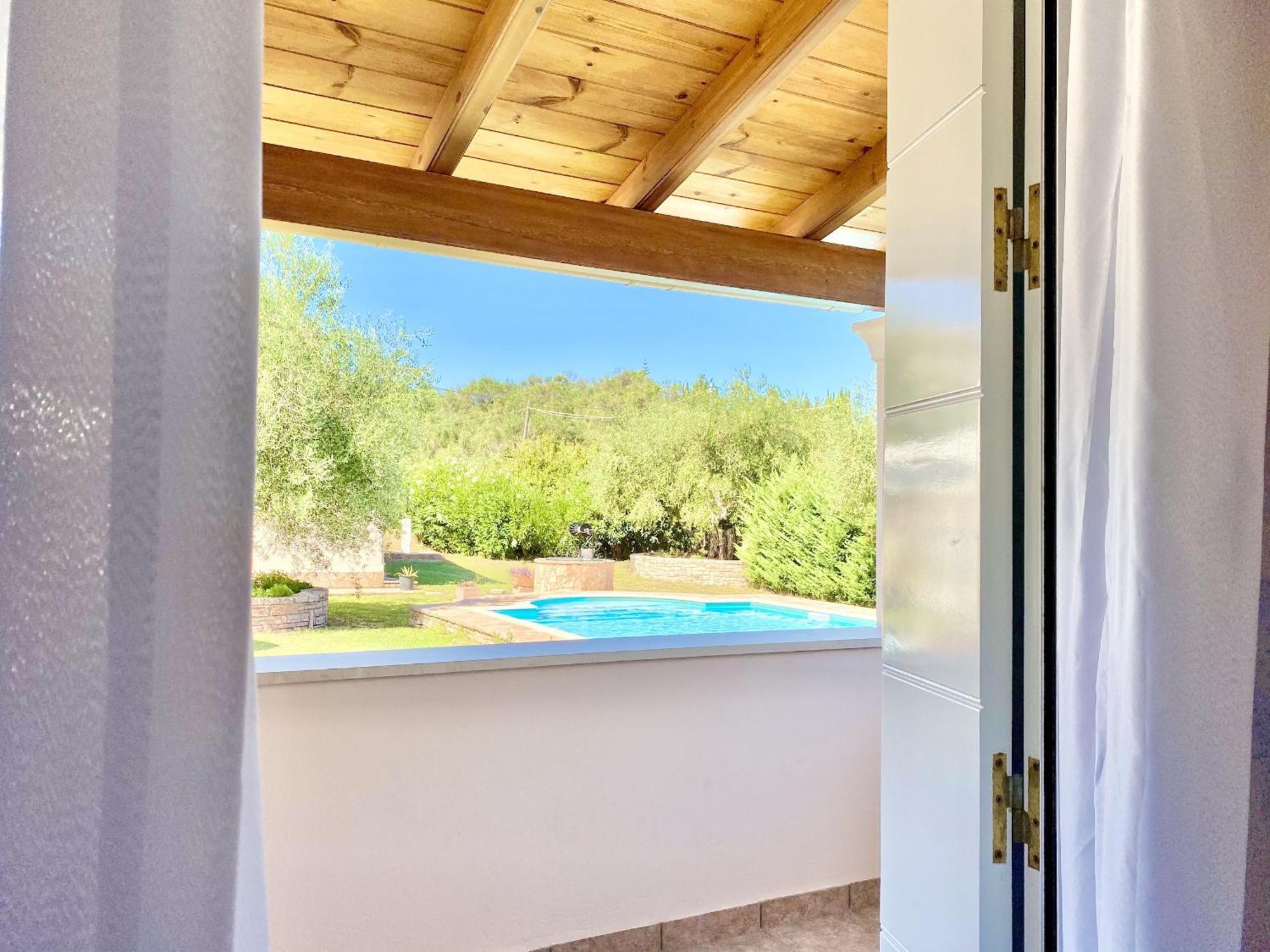 Kostas Estate With Private Pool By Dadovillas Villa *