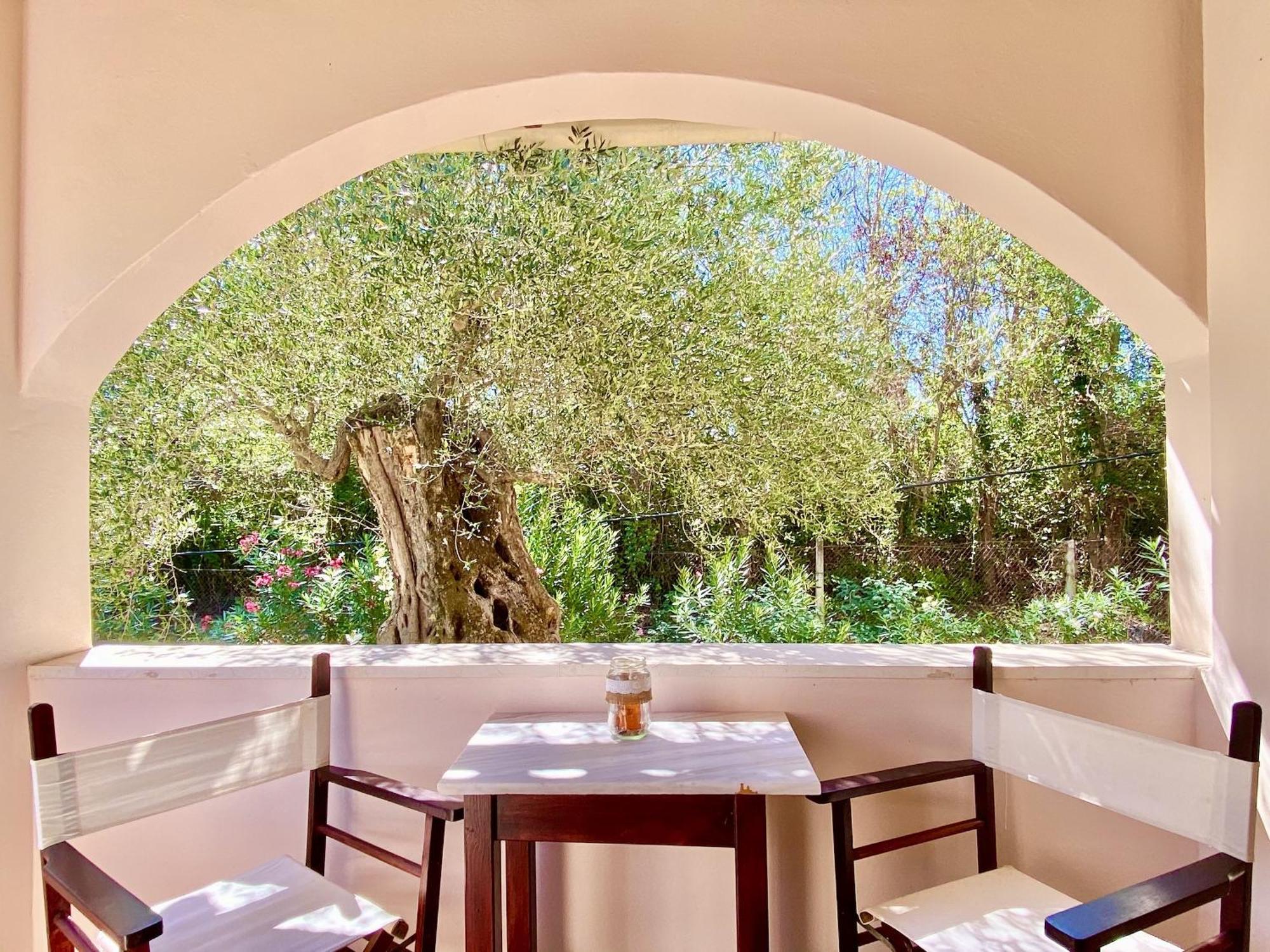 Villa Kostas Estate With Private Pool By Dadovillas
